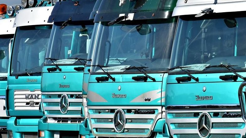 Mercedes начнет серийное производство грузовиков класса Евро-6 в России